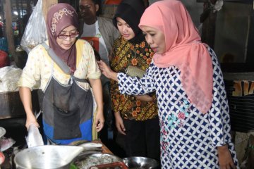 Khofifah kunjungi pasar tradisional