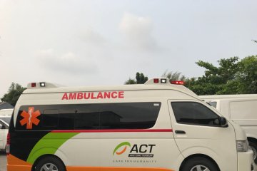 Ambulans ACT disiagakan di Pelabuhan Merak untuk pemudik
