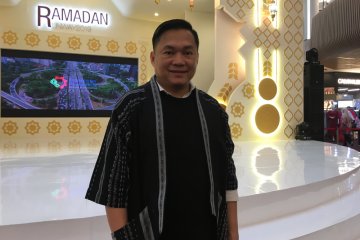 Kaftan batik, tren baju muslim Lebaran tahun ini