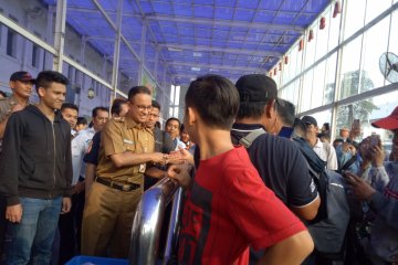 Atasi lonjakan pemudik H-5, KAI tambah delapan kereta dari Stasiun Senen