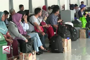 16 Ribu pemudik kembali mengadu nasib di Kota Bandung