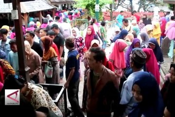 Tradisi Grebeg Syawal di Makam Sunan Gunung Jati