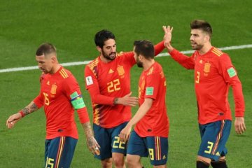 Harry si berang-berang ramalkan Spanyol menang