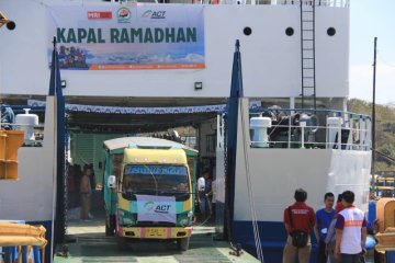 Angkut paket pangan, Kapal Ramadhan ACT berlayar ke NTT