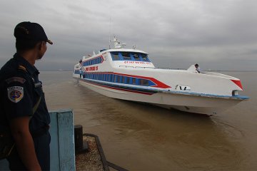 Arus balik kapal penumpang menuju Batam