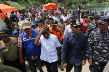 Kemensos santuni korban kapal tenggelam di Danau Toba