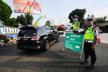 Foto kemarin: Tim pemecah kemacetan arus mudik Salatiga