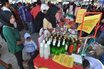 Warga serbu pasar murah jelang Lebaran