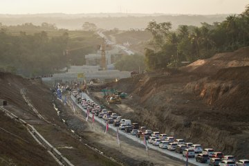 Arus Balik Lebaran Kali Kenteng