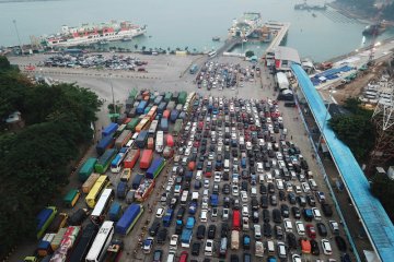 Arus Mudik Pelabuhan Merak