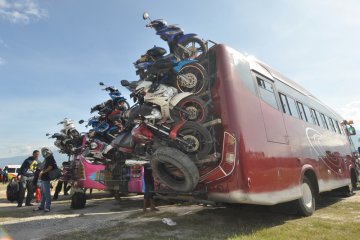 302 pemudik diberangkatkan dari Terminal Simbuang