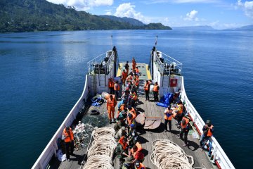 ROV BPPT tersangkut di Danau Toba