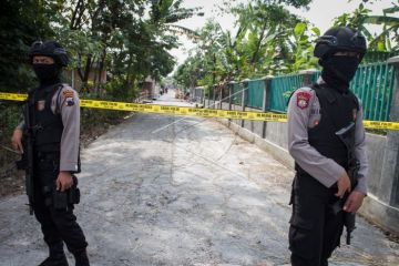 Penggeledahan rumah terduga teroris