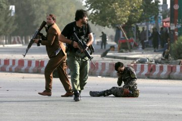 Pejabat: helikopter militer Afghanistan jatuh, 25 tewas
