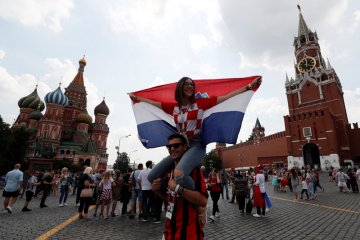 Ribuan warga Kroasia "tumpah" ke jalan sambut timnas