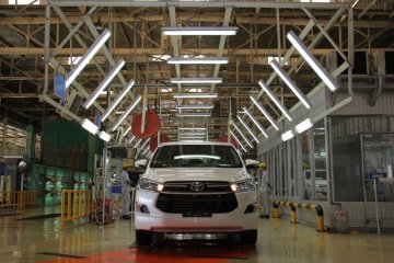 Produksi Toyota Kijang tembus dua juta unit