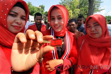 Balon caleq perempuan Partai Aceh