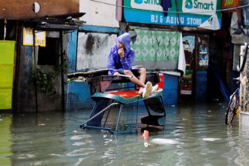 Badai Son Tinh tewaskan 20 orang di Vietnam