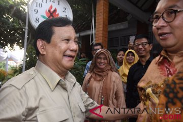 Prabowo bertemu Neno Warisman