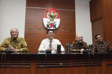 Tim Pansel hakim MK temui KPK