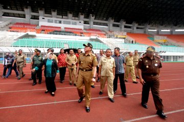 PJ Gubernur Jabar tinjau stadion Pakansari