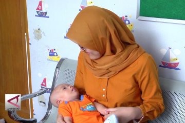 Memberikan hak bayi akan ASI