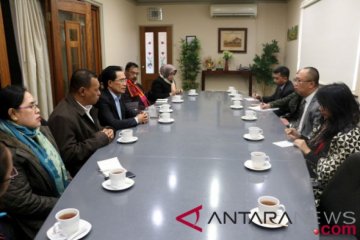 Kerjasama pemkot Ambon-perusahaan Sydney