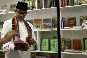 Anies: Masjid Bisa Jadi Sarana Interaksi Sosial & Ekonomi