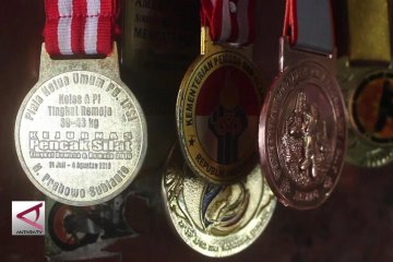 Selain pelari tercepat, Lombok juga punya juara silat dunia