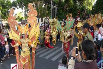 Keberagaman Indonesia di Solo Batik Carnival