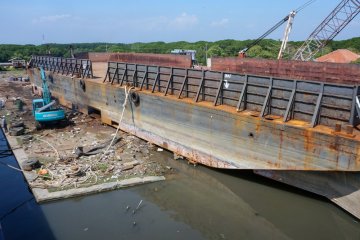 Galangan Gamatara layani 10 perbaikan kapal per bulan