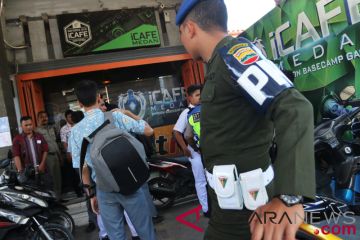 Razia pelajar di warnet