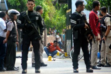 Polisi: terduga pelaku berkaitan dengan bom Surabaya