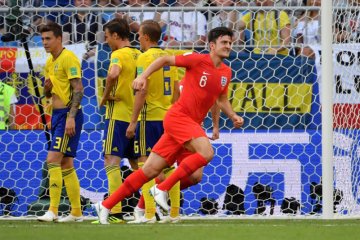 Tandukkan Maguire bawa Inggris ungguli Swedia pada babak pertama