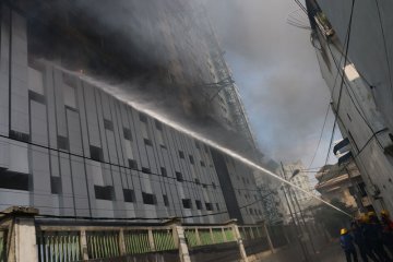 Kebakaran Apartemen Di Medan