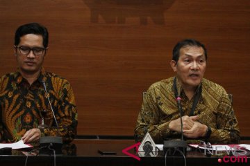 KPK cari orang dekat Bupati Labuhanbatu