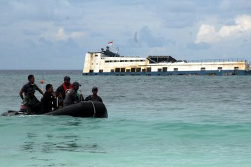 Pencarian Korban KMP Lestari Maju Yang Tenggelam