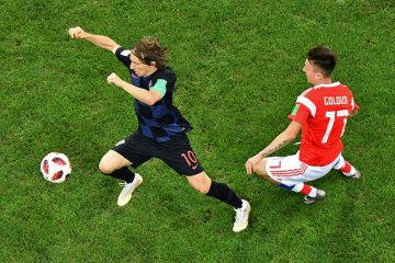 Gelandang Rusia Golovin bergabung dengan Monaco lewat kontrak lima tahun