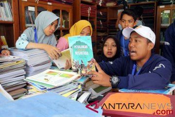 BUMN Hadir - SMN Kunjungi Perpustakaan