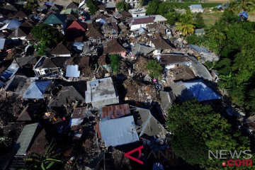 Sejumlah desa di Lombok terisolasi akibat gempa