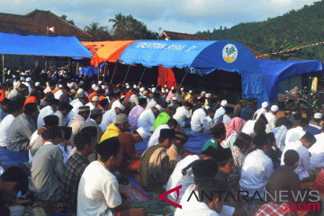 Jamkrindo Syariah-Rumah Zakat berbagi kurban untuk Lombok