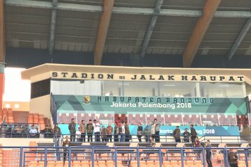 Jusuf Kalla tinjau Stadion Si Jalak Harupat