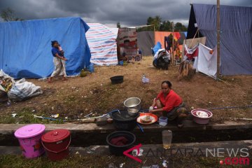 Pengungsi Lombok Utara kesulitan fasilitas MCK