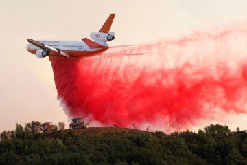 Hoaks! Serbuk "chemtrails" bernama Omikron di pesawat