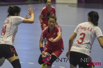 Putri China taklukkan Korea Utara 34-31