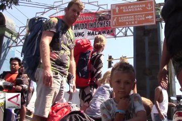 Penurunan wisatawan ke Lombok lebih kecil dibandingkan Bali