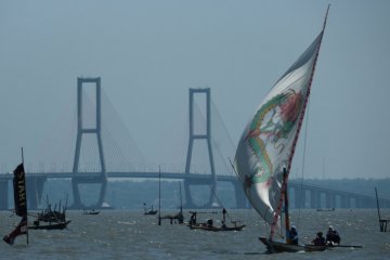 Balap Layar Tradisional