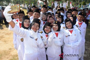 BUMN Hadir - Sinergi BUMN kibarkan merah putih di Natuna