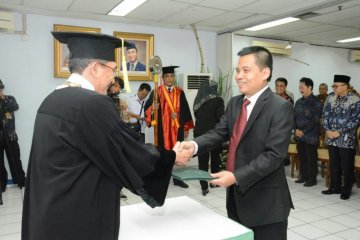 Sekjen MPR raih gelar doktor dari Universitas Jayabaya