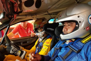 Bapak anak Gelael turun gunung di Merdeka Sprint Rally